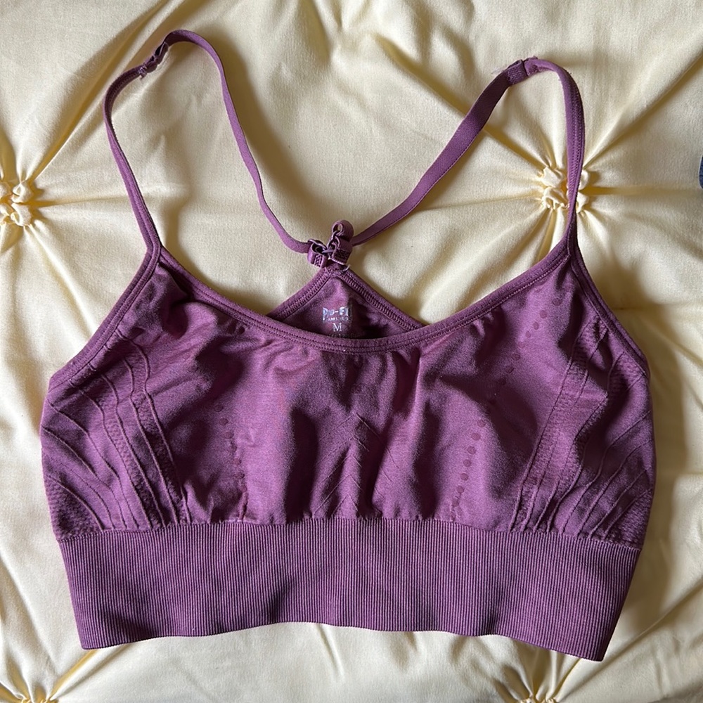 Pro-fit seamless Sports Bra